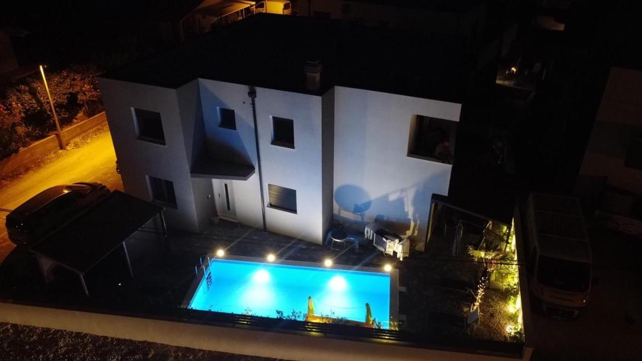 Luxury Apartment Lukas Vodice Bagian luar foto