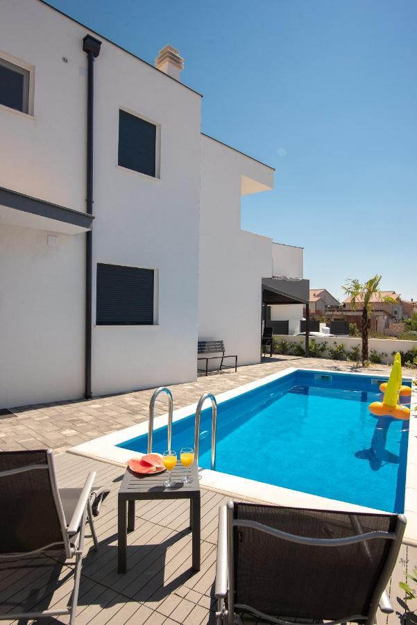 Luxury Apartment Lukas Vodice Bagian luar foto